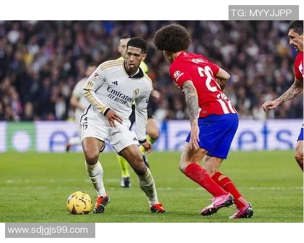 03年欧冠经典对决曼联与皇马的巅峰对抗回顾