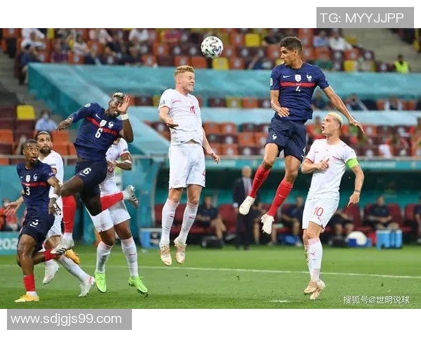 埃克塞特与伊普斯的激烈对决展现足球魅力与团队精神 埃克塞特与伊普斯的激烈对决展现足球魅力与团队精神