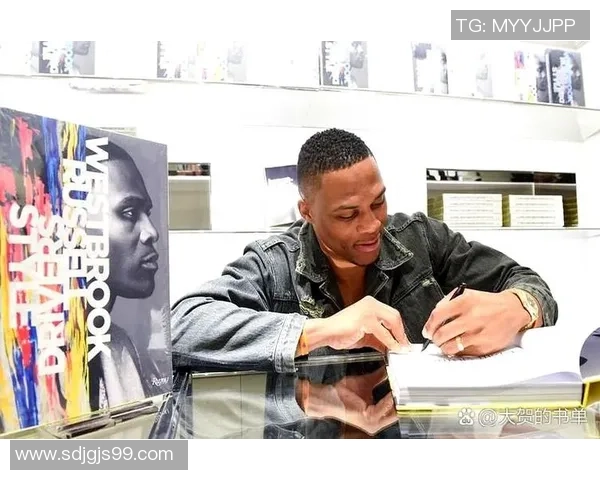 拉塞尔威斯布鲁克的篮球传奇与职业生涯回顾