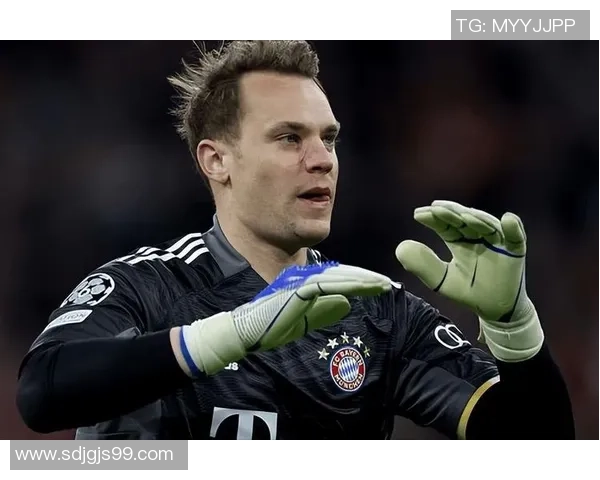 诺伊尔：从守门员到传奇的足球之路与无畏精神